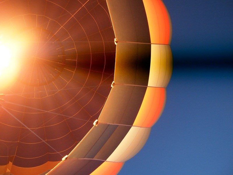 Hot air balloon